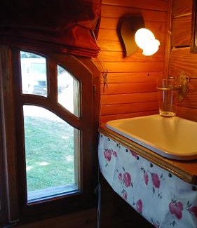 La Chapelle-de-Bragny House | Roulotte