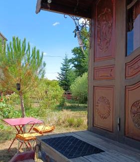 La Chapelle-de-Bragny House | Roulotte