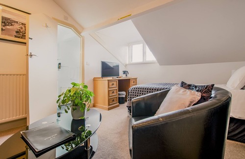 South Cliff Cabin | Rowntree Lodge