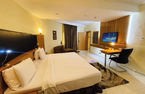 Ojokoro Hotel | Royal Ascots Event and Suites