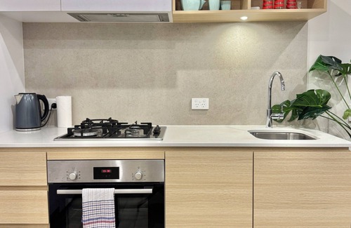 Caulfield North Apartment | Royal Executive Living Garden Executive