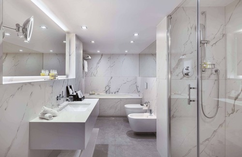 Royal Borough of Kensington and Chelsea Hotel | Royal Garden Hotel