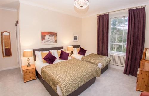Beddgelert Bed & Breakfast | Royal Goat Hotel