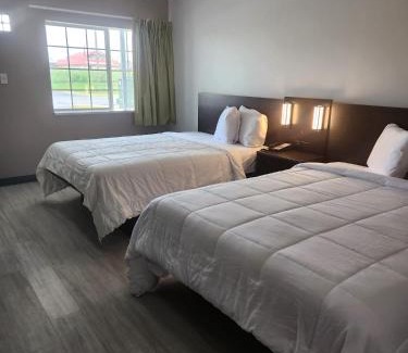 Indianapolis Hotel | Royal Inn Hotel