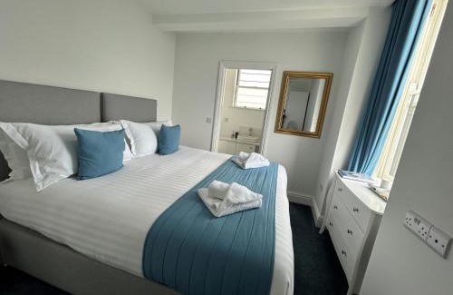 Cowes Hotel | Royal Ocean Racing Club
