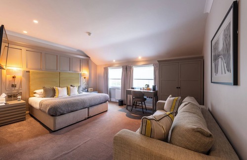 Royal Tunbridge Wells Hotel | Royal Wells Hotel