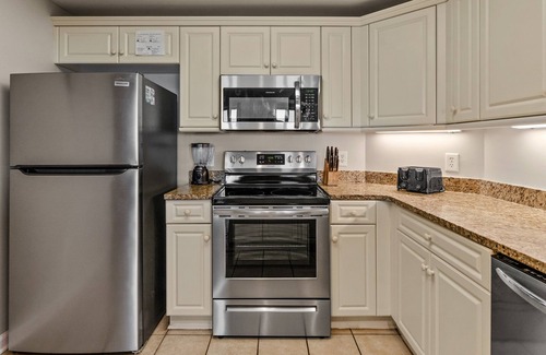 Arcadian Shores Condo | Royale Palms 2103 Renovated Oceanview w/Pool/Beach