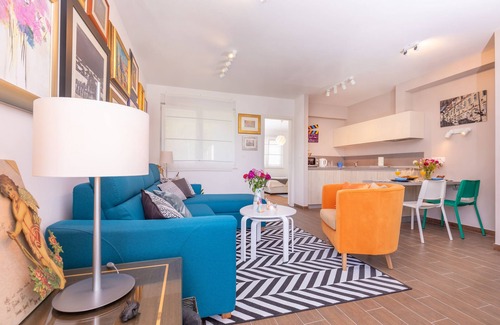 Rozat Apartment | RozART apartment- 15 min by car from Old Town in quiet area ideal for walking