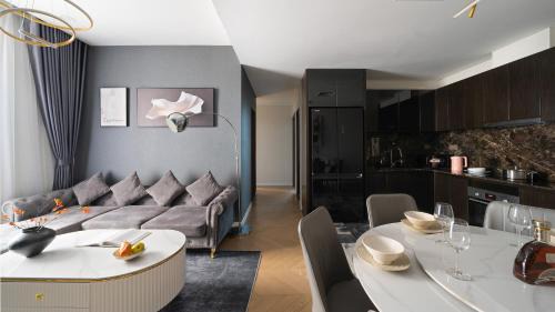 Thao Dien Apartment | Ruby Luxurry Apartment - LUMIERE Riverside