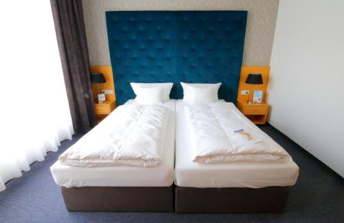 Lichtenwalde Hotel | rugs Hotel am Schlosspark Lichtenwalde