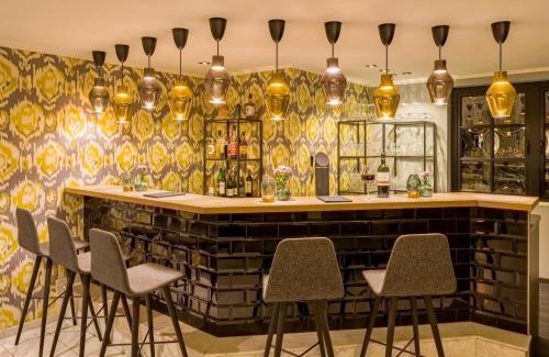 Rodenkirchen Hotel | rugs HOTEL Köln