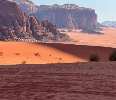 Wadi Rum Bed & Breakfast | Rum Royal Dunes Camp & tour