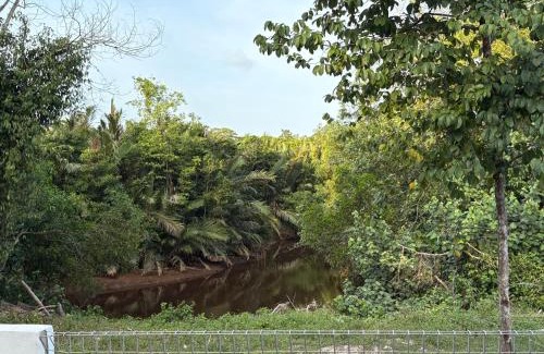 Kampung Batu Tiong House | Rumah 618 Homestay