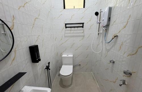 Kampung Batu Tiong House | Rumah 618 Homestay