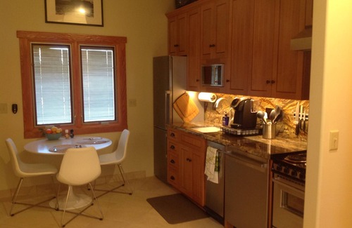 Pinnacle Peak Cottage | Rural, Quiet and Private Casita with View Deck