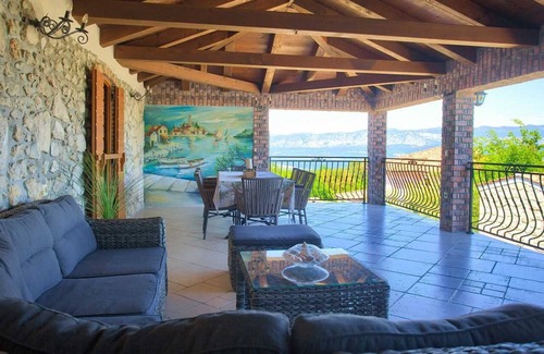 Dobrinj Apartment | Rustic Apartment Magdalea With Swimming Pool And Seaview