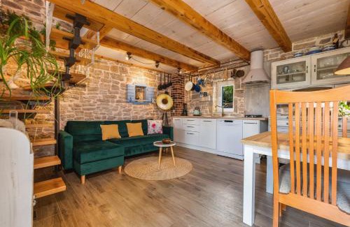 Lovrec House | Rustical Holiday Resort Olea