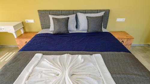 Fethiye Villa | Söğüt 3 - 4 Bedroom with jacuzzi in Fethiye