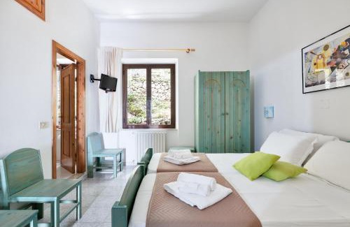 Oliena Hotel | S'Enis Monte Maccione