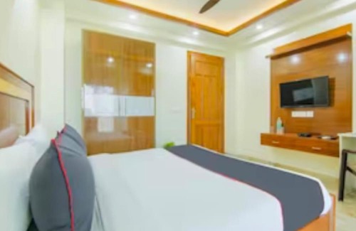 Old Gurgaon Hotel | S K Residency by WB Inn