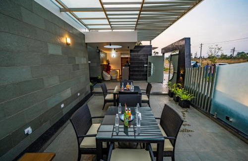 Mysore Resort | S R Premium Suites