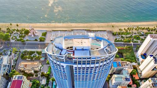 Tran Phu Beach Apartment | S79 Residence LYN Panorama