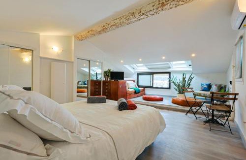 Old Town Apartment | Sailing Apartment by Halldis
