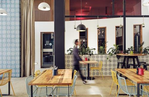 St Kilda Hotel | Saint Kilda Beach Hotel - formerly Rydges St Kilda