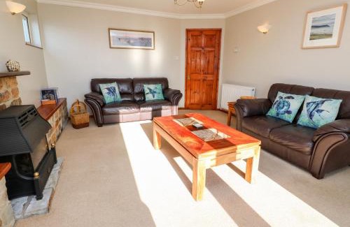 Praa Sands House | Salakee