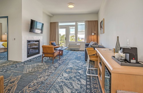 Seaside Hotel | SaltLine Hotel