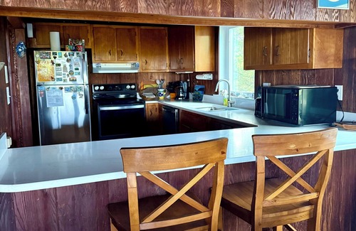 Bethany Beach Cottage | Salty Paws Beach Cottage - Just Steps From the Shoreline!