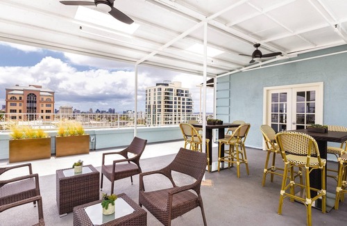Park West Resort | San Diego Studio Suite w/Pool, Golf & FREE WiFi Near Balboa Park