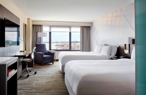Burlingame Hotel | San Francisco Airport Marriott Waterfront