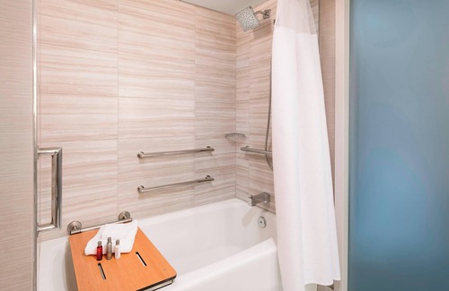 Burlingame Hotel | San Francisco Airport Marriott Waterfront