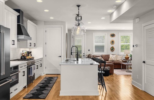 McFerrin Park House | Sanctuary + Hot Tub + Outdoor Haven