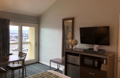 Seaside Hotel | Sand Dollar Inn