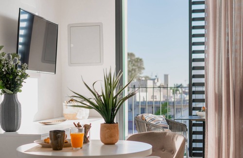 Historical Center Apartment | Sanders Armonta - Enchanting Studio w/ Balcony