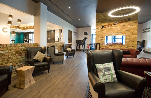 Crawley Hotel | Sandman Signature London Gatwick Hotel