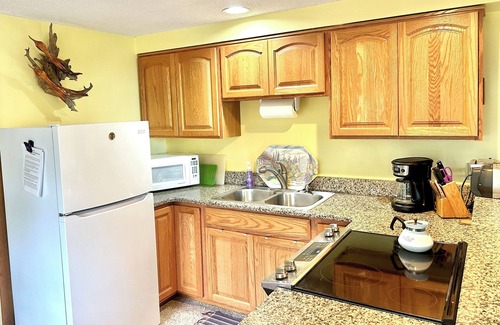 Indian River Cottage | Sandy Beach - Brilliant Sunsets - Perfect for two people