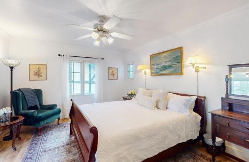 East Beach Apartment | Santa Cruz