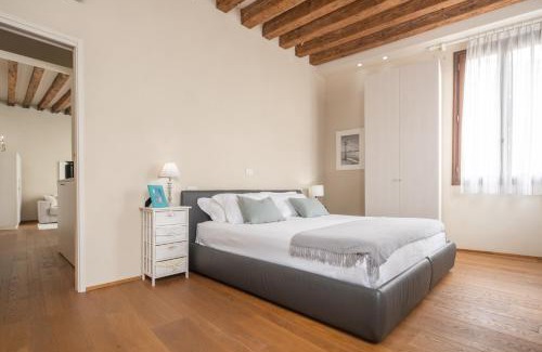 Cannaregio Apartment | Santa Fosca Design Apartment R&R