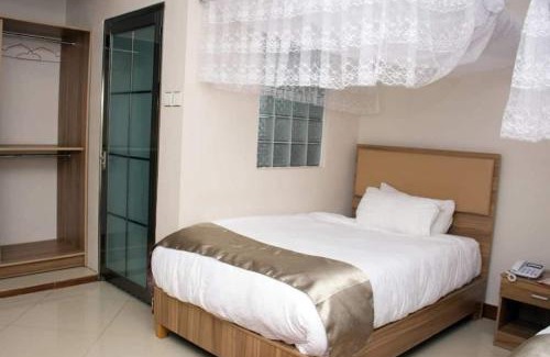 Entebbe Hotel | Santa Maria Resort Hotel