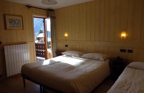 Antagnod Hotel | Santa San