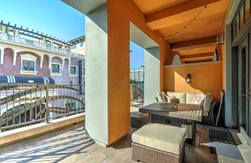 The Villas Condo | Santana Row Properties #5 - Silicon Valley Getaway