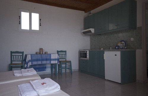 Myrtos Hotel | Sarikampos Beach