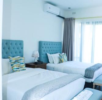 Victoria Falls Hotel | Savanna68 Hotel