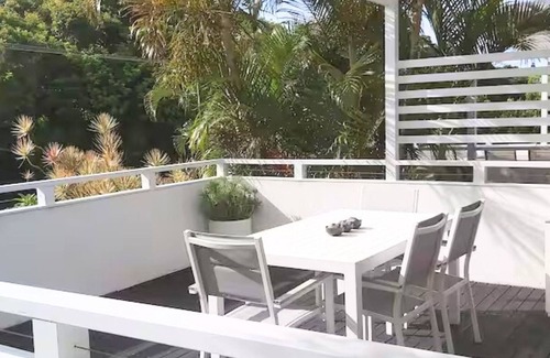 Sawtell Apartment | Sawtell Sunrise - your beachfront oasis