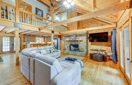 Sapphire House | Scenic Blue Ridge Cabin Rental with Resort Amenities