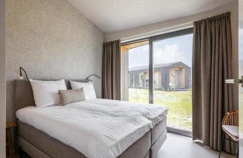 Wissenkerke House | Scenic Cottage w Garden, cleaning included