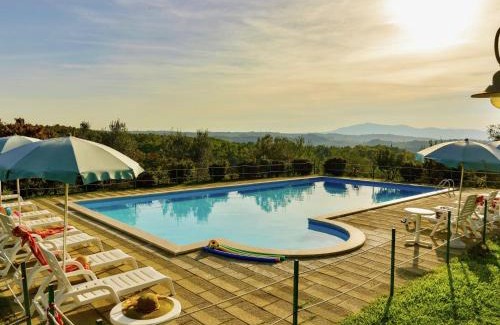 Popoltaio-Schiacciato House | Scenic Farmhouse with Pool